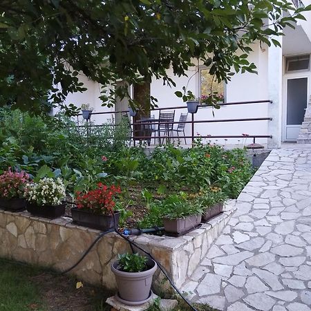Apartments Pasha Благай Стая снимка