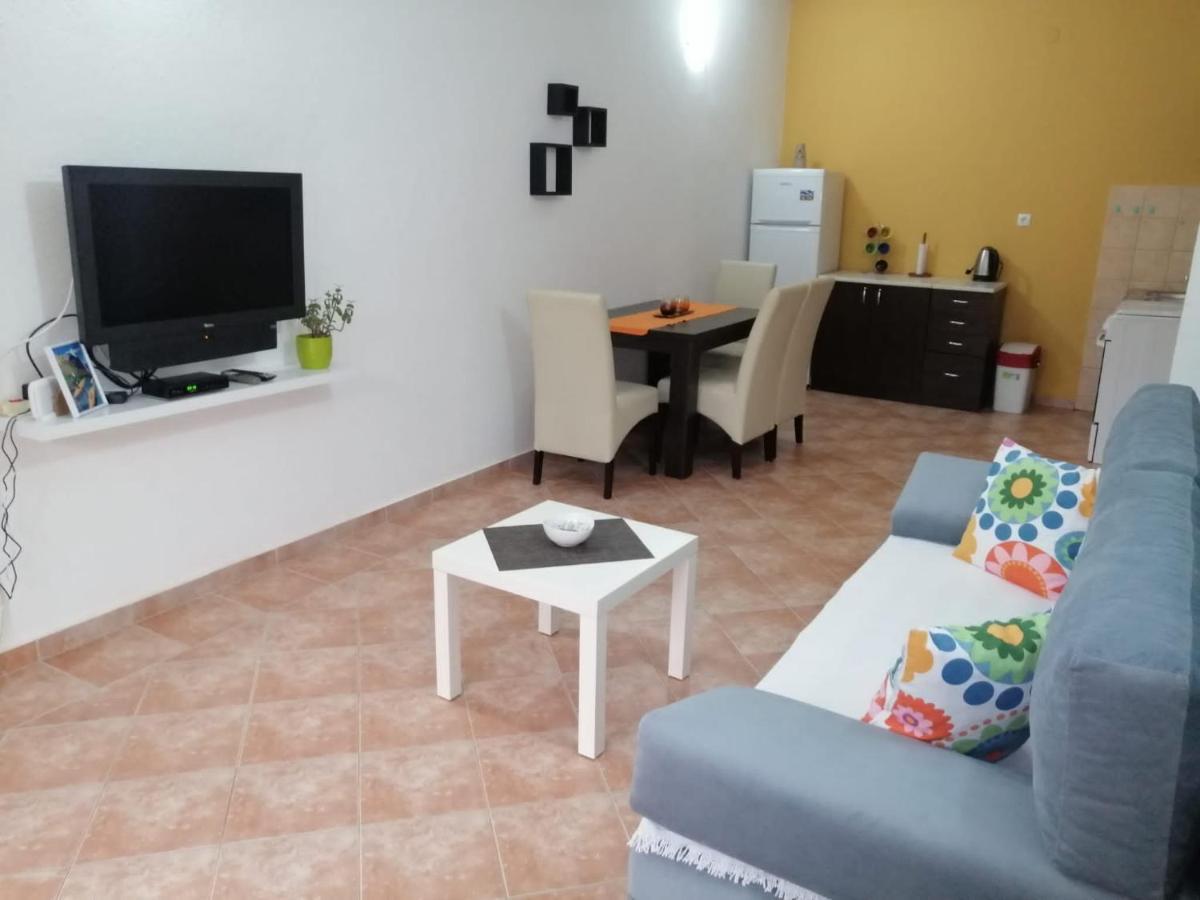 Apartments Pasha Благай Екстериор снимка